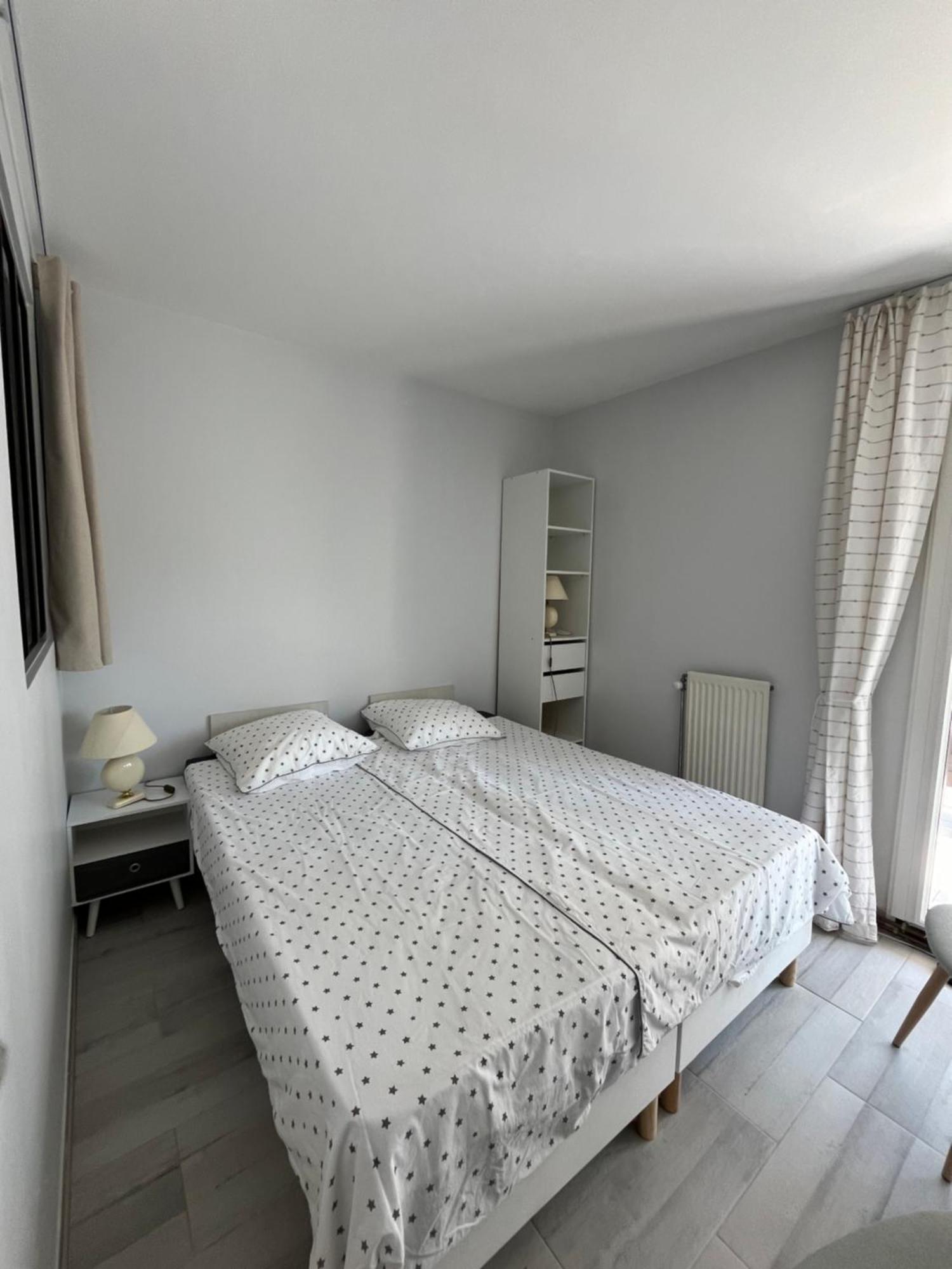 Cocon Annecy 2024 Grand Balcon Le Lac Et Centre Ville A Pied Exterior photo